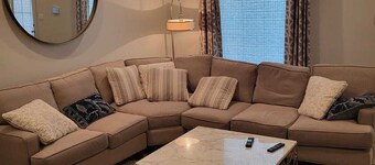 Peaceful & Spacious 4-bedroom Retreat