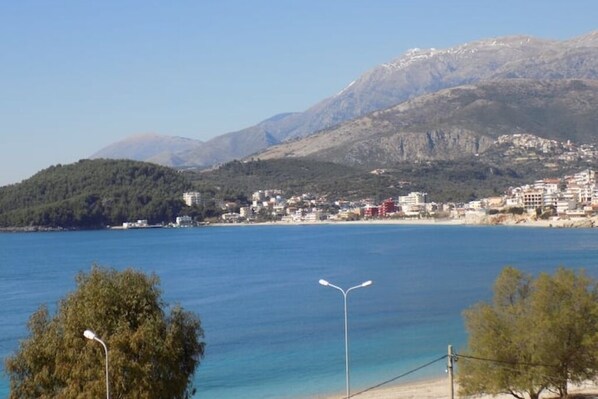Beach - Directly on the beach (Himarë)