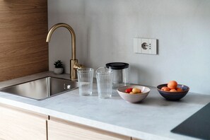 Apartment, Patio, Lake View | Premium bedding, down comforters, iron/ironing board, cribs/infant beds