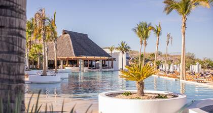 Luxurious Penthouse at Vistamar! Golf - Beachclub