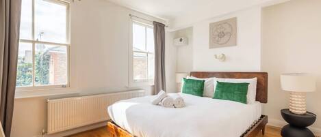 3 Schlafzimmer, Bügeleisen/Bügelbrett, Internetzugang, Bettwäsche