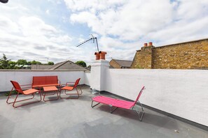 Terrace/patio - Beautiful 3BD Home with Rooftop Terrace, Fulham (Greater London)