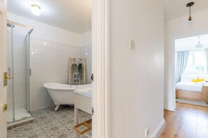 تجهيزات دش، مجففات شعر