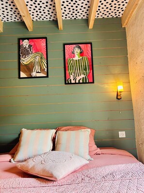 3 habitaciones, wifi gratis y ropa de cama