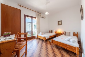 2 bedrooms, WiFi, bed sheets