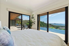 5 bedrooms, iron/ironing board, travel crib, WiFi