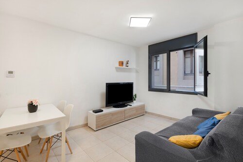 Apartment 'Puig Cardener 1' with Wi-Fi