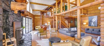 Red Hawk Ridge Luxury Log Cabin Experience!