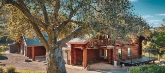 Grand Alpine Estate | Reunions & Special Occasions