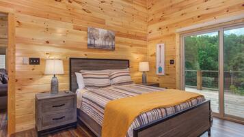 2 makuuhuonetta, silitysrauta/-lauta, Wi-Fi, vuodevaatteet