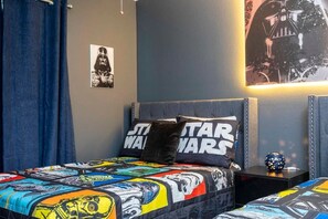 4 chambres, fer et planche à repasser, accès à Internet, literie fournie