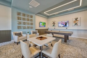 Games room - Storey Lake 5BR Home – Resort + Pool (Kissimmee)