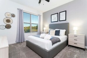 5 camere, ferro/asse da stiro, culla da viaggio, Wi-Fi gratuito