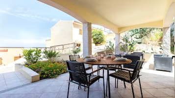 Ristorazione all'aperto