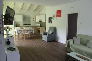 Smart TV - Appartamenti Lilia n° 6 - (Tiarno di Sopra)