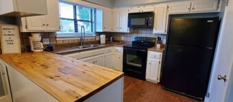 Modern Edmond Stay Pet-Friendly Safe