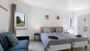 1 bedroom, WiFi, bed sheets