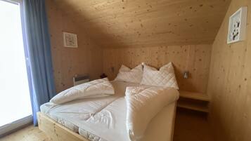 3 chambres, Wi-Fi gratuit, draps fournis