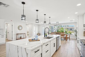 House, Multiple Beds (Tranquility Waters) | Private kitchen