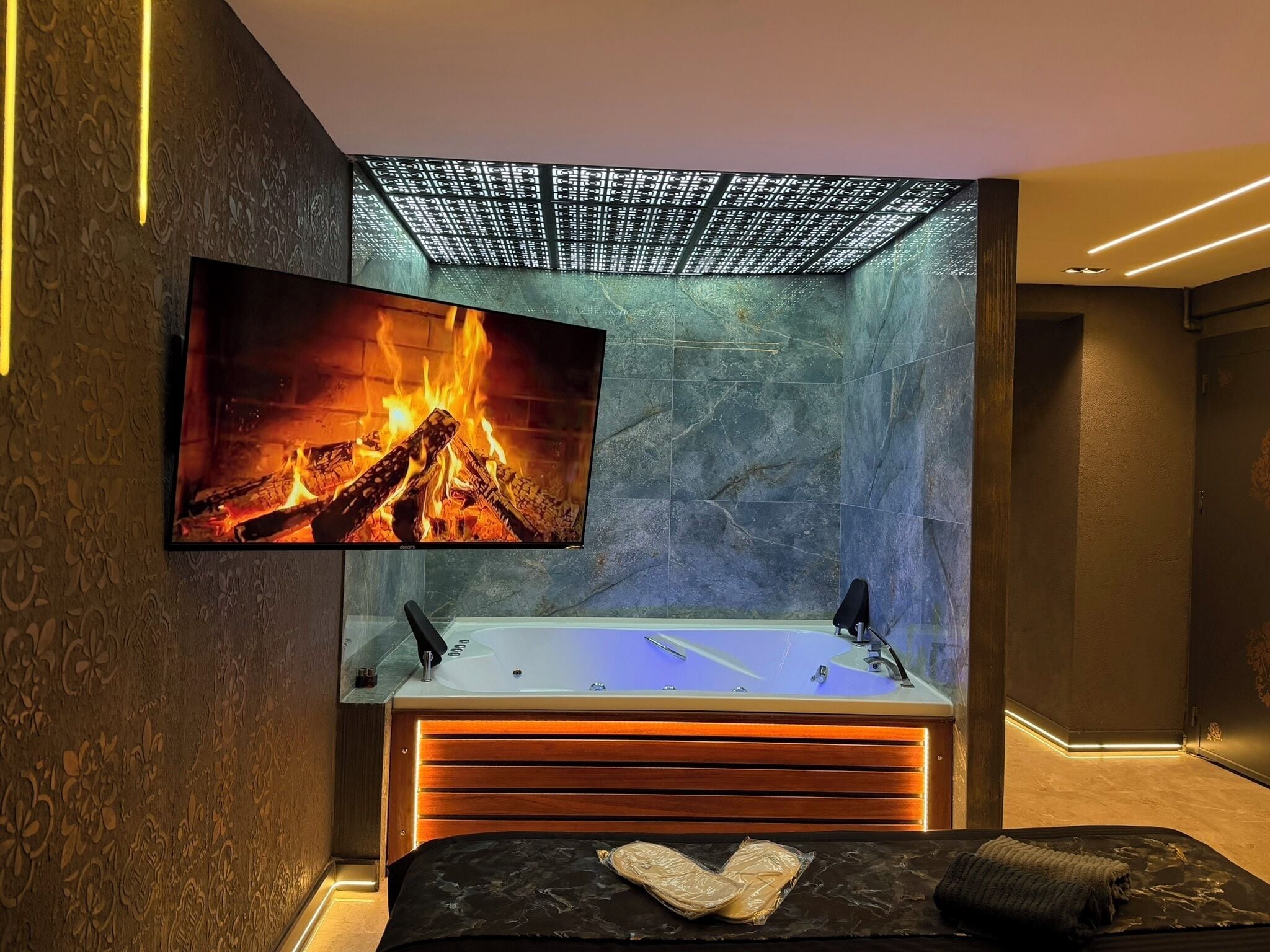 Premium Apartment | Free WiFi
