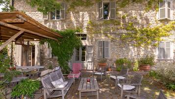 Terrasse/gårdhave