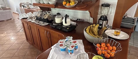 Daily buffet breakfast (EUR 8 per person)