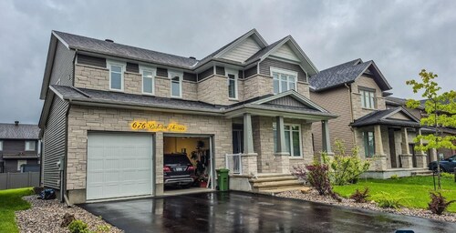 Elegance and serenity on Parkview Terr/Élégance et calme sur Parkview Terr