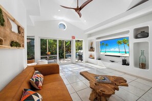 Fernseher, Videospiele, Arbeitsbereiche