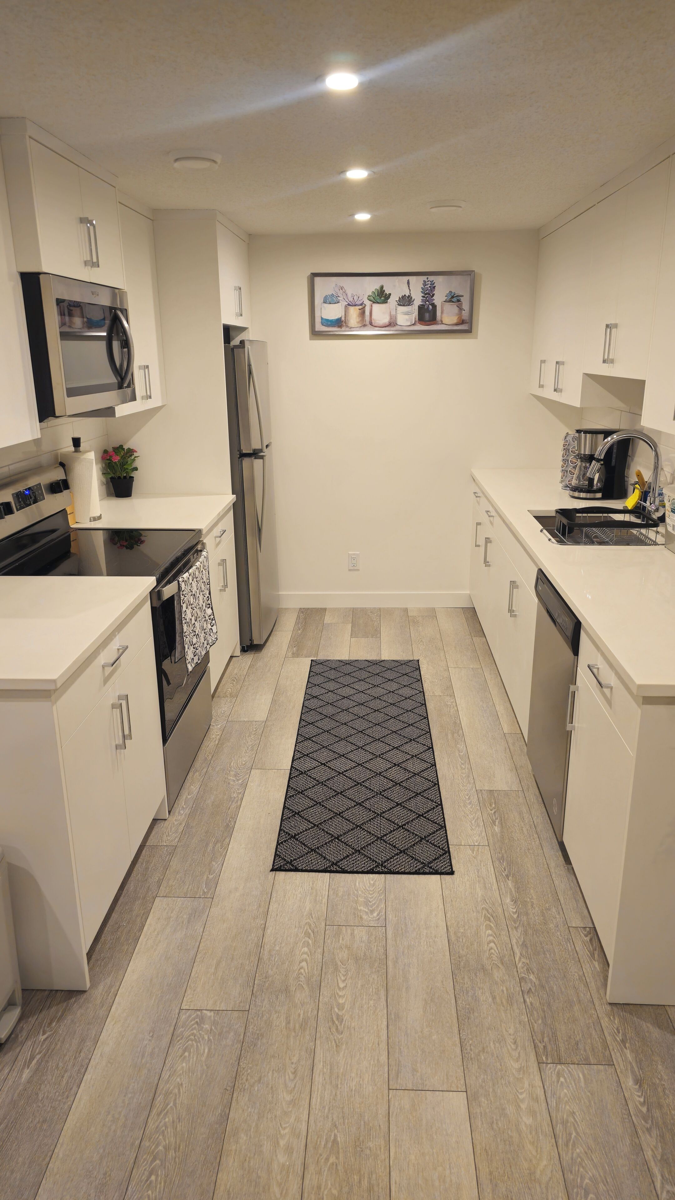 Microwave, oven, stovetop, dishwasher