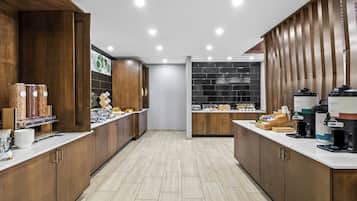 Petit déjeuner continental compris tous les jours