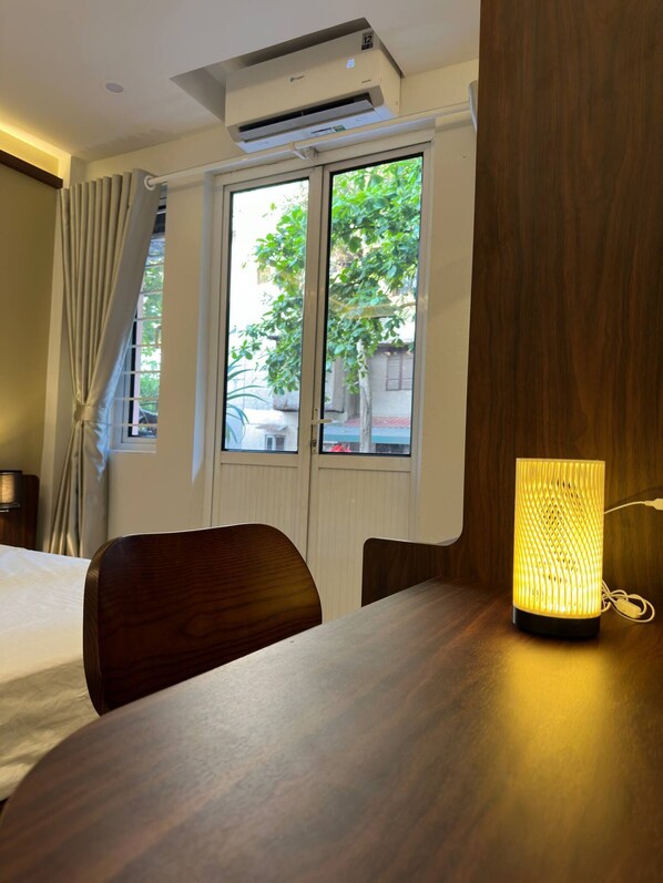 2 bedrooms, desk, free WiFi, bed sheets