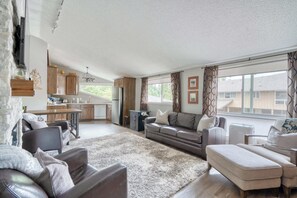 TV, fireplace, video games, offices