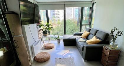 Cozy Vancouver downtown west COAL HARBOUR ..