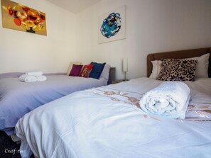 Een strijkplank/strijkijzer, gratis wifi