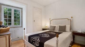 5 habitaciones, wifi y ropa de cama