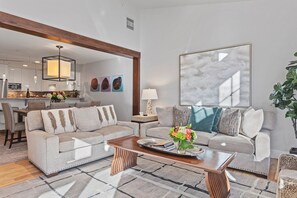 TV connectée, cheminée