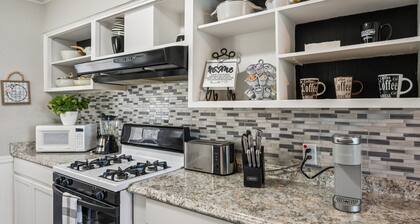 NEW! Cozy Temple Home | Fenced Yard & Wi-Fi