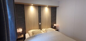 2 chambres, ameublement personnalisé, draps fournis