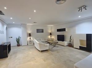 Televisión