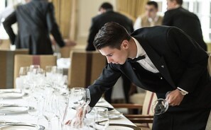 Dining - Goring Hotel (London)