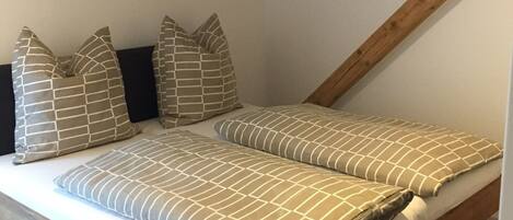 1 chambre, fer et planche Ă repasser, Wi-Fi, draps fournis