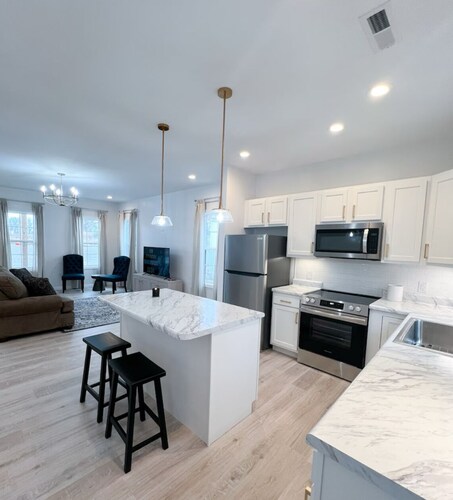 Cottage 4 at MeadowView- near cave run lake!