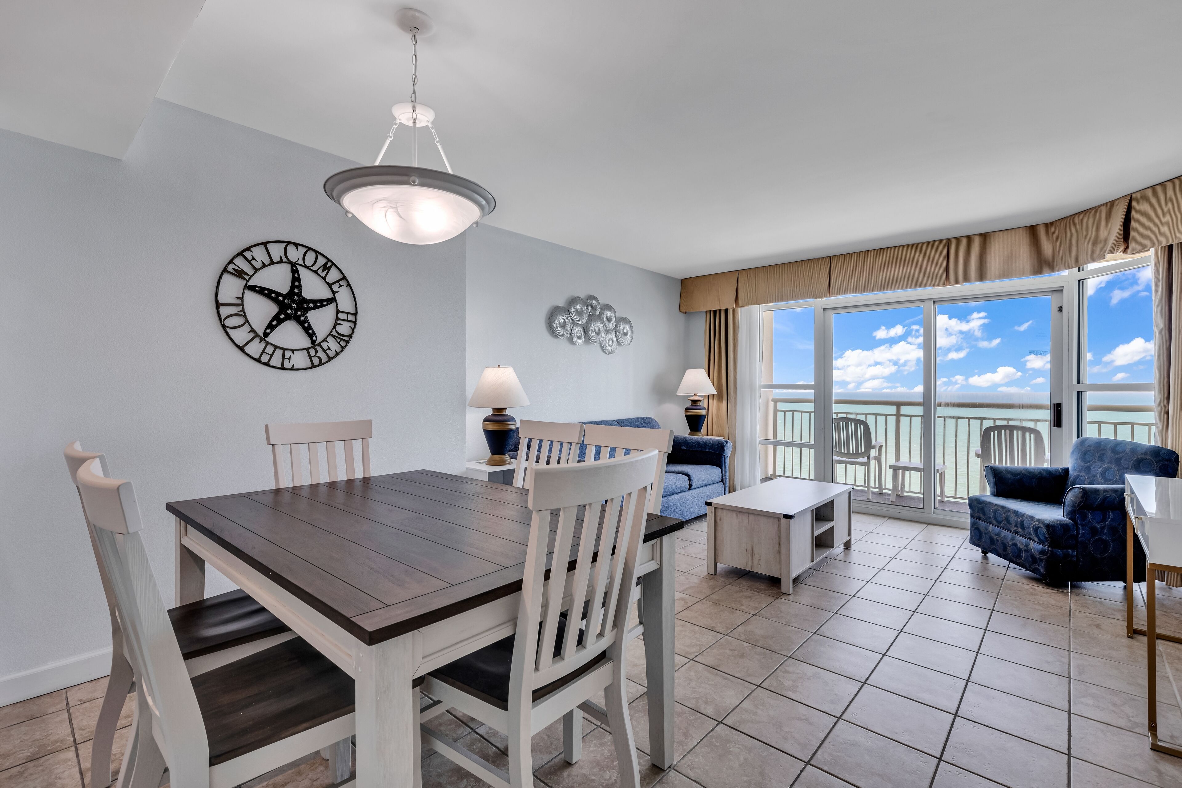 Signature Condo, 2 Bedrooms, Balcony, Beach View | In-room dining