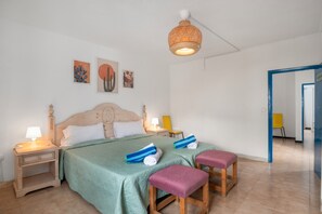 3 Schlafzimmer, Bügeleisen/Bügelbrett, WLAN, Bettwäsche