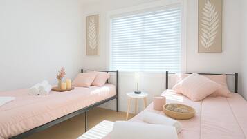 Comfort-talo, patio, näköala puutarhaan | Silitysrauta/-lauta, ilmainen Wi-Fi