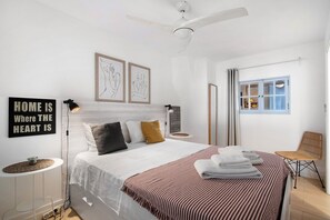 1 bedroom, WiFi, bed sheets