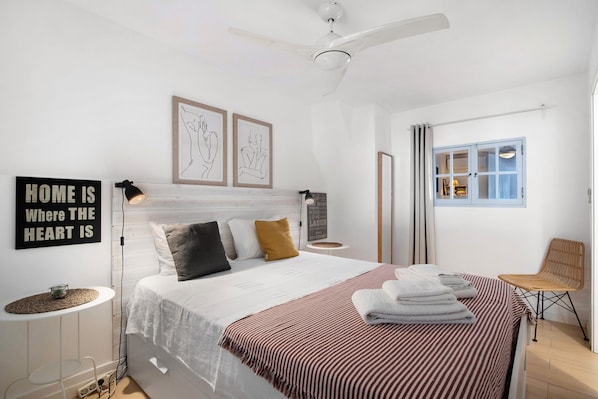 1 habitación, wifi y ropa de cama