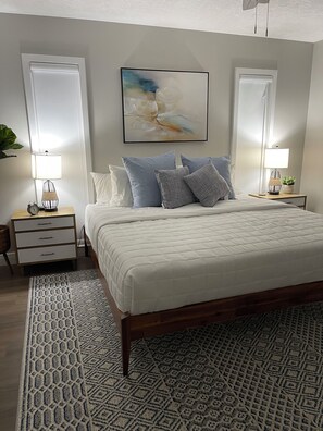 2 bedrooms, desk, iron/ironing board, travel crib