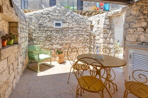 Restauration extérieure