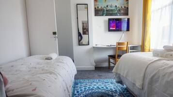 Iron/ironing board, free WiFi